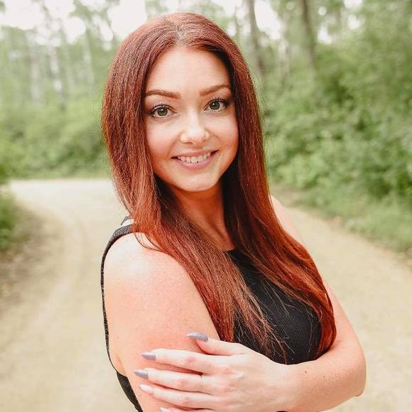 Meet your Posher, Rachele - Picture 1 of 1